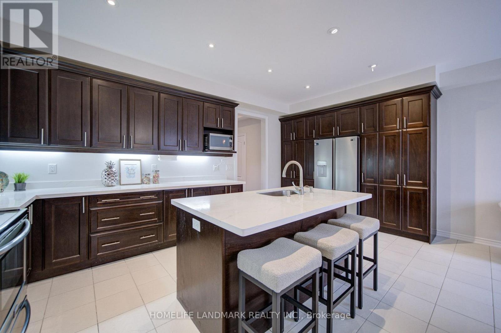 17 Etherington Way, Markham, Ontario  L6C 0X4 - Photo 16 - N13837782