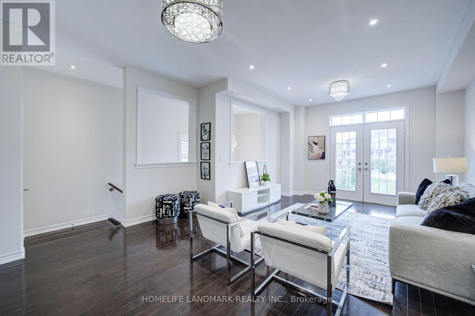 17 Etherington Way, Markham, Ontario  L6C 0X4 - Photo 7 - N13837782