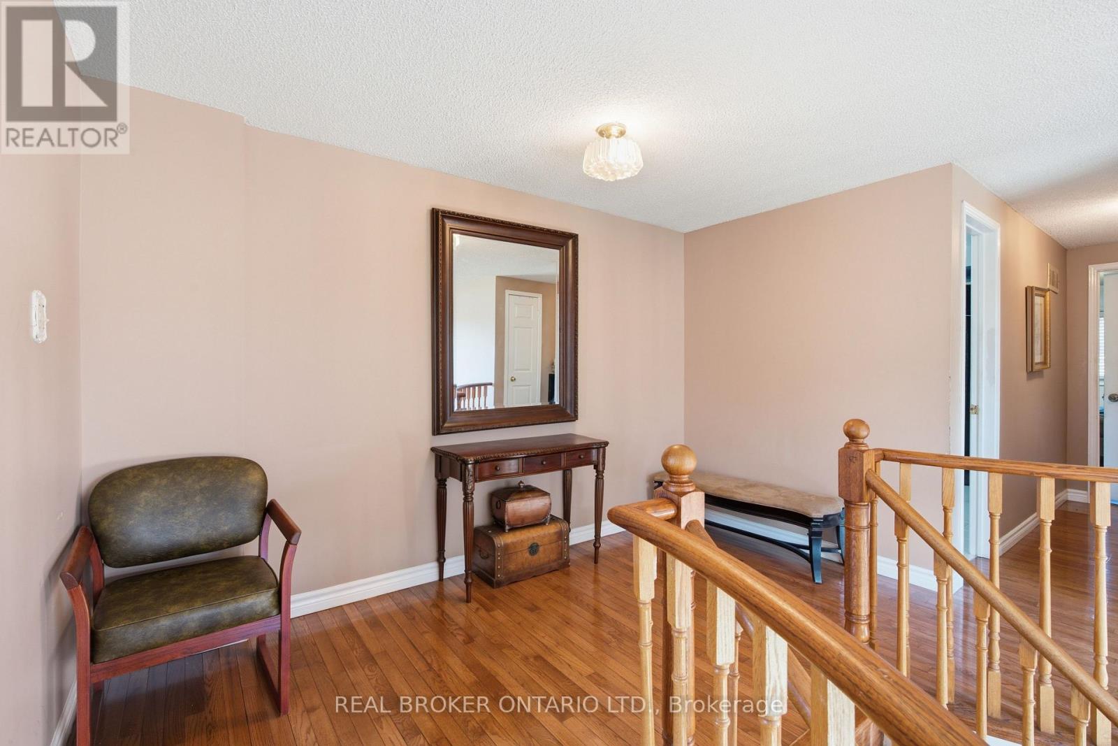 5683 Shillington Drive, Mississauga, Ontario  L5R 3N5 - Photo 22 - W14084098