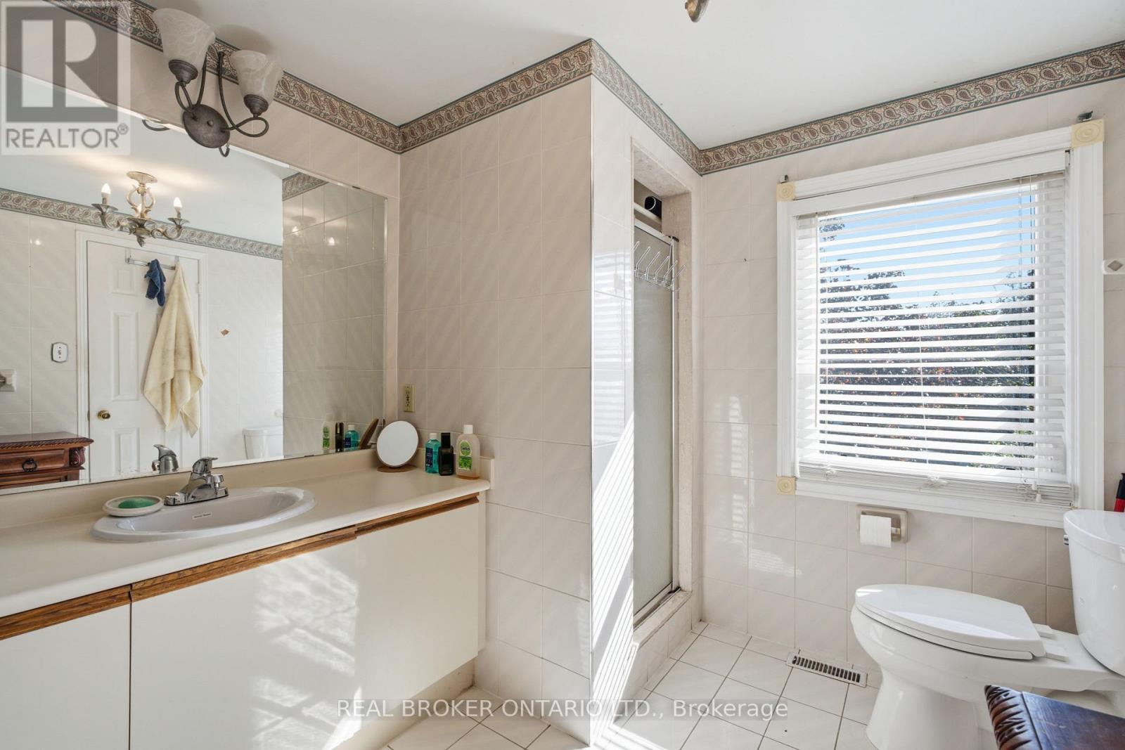 5683 Shillington Drive, Mississauga, Ontario  L5R 3N5 - Photo 32 - W14084098