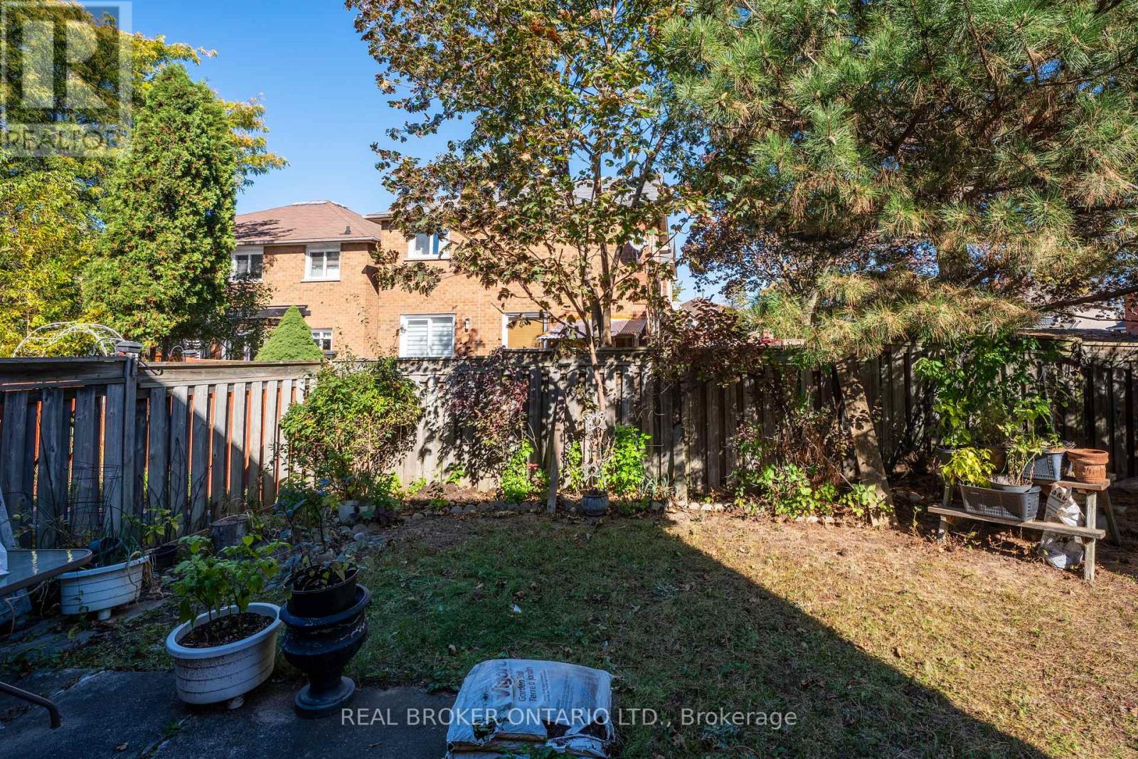 5683 Shillington Drive, Mississauga, Ontario  L5R 3N5 - Photo 40 - W14084098
