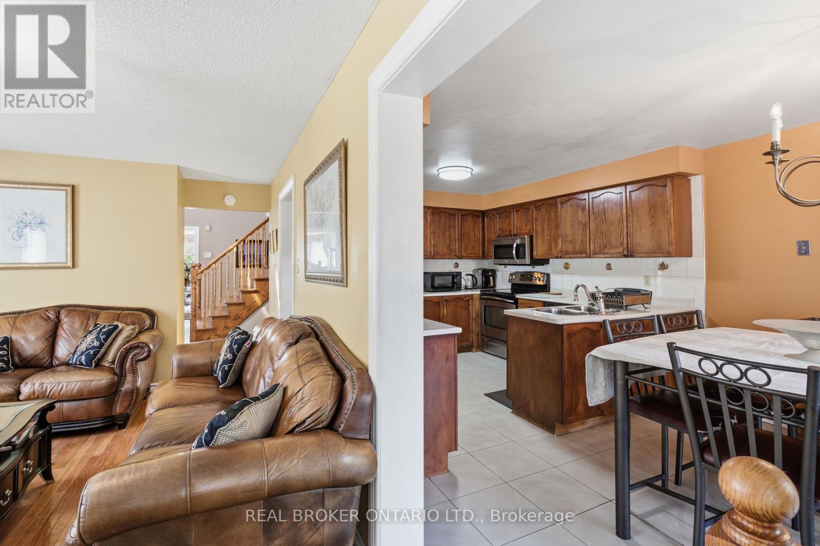 5683 Shillington Drive, Mississauga, Ontario  L5R 3N5 - Photo 15 - W14084098