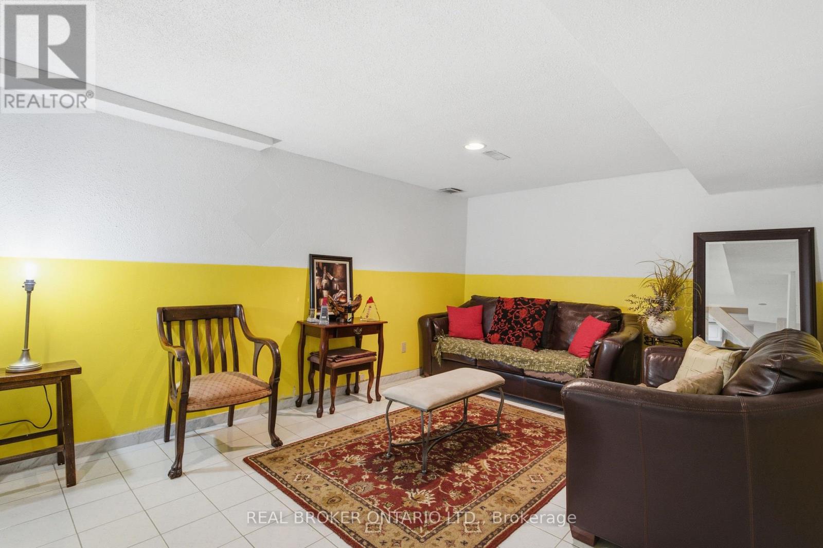 5683 Shillington Drive, Mississauga, Ontario  L5R 3N5 - Photo 36 - W14084098
