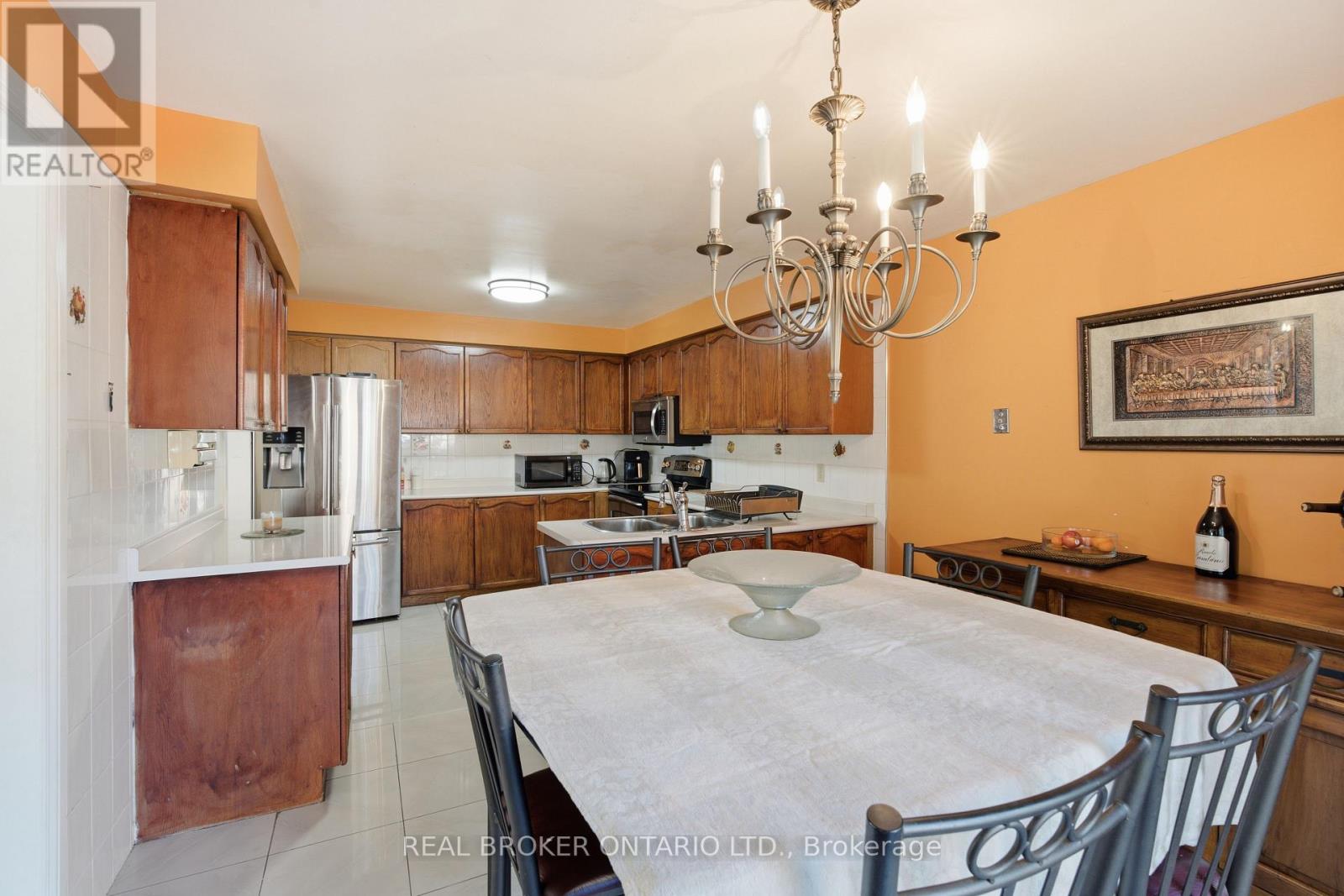 5683 Shillington Drive, Mississauga, Ontario  L5R 3N5 - Photo 18 - W14084098