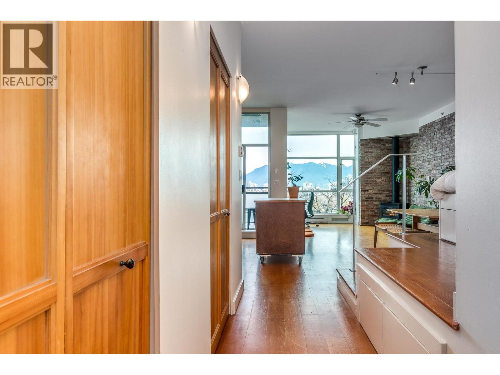 316 2515 Ontario Street, Vancouver, British Columbia  V5T 4V4 - Photo 2 - R3177129