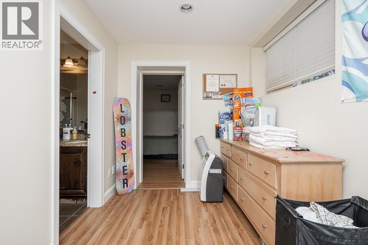 7035 6th Street, Burnaby, British Columbia  V5E 3T4 - Photo 36 - R3176649