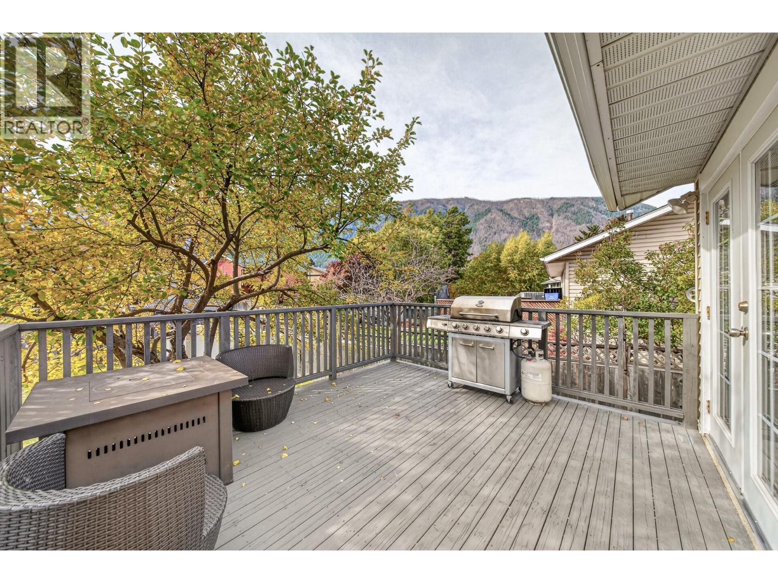 417 Engelmann Spruce Drive, Sparwood, British Columbia  V0B 2G0 - Photo 34 - 10403067