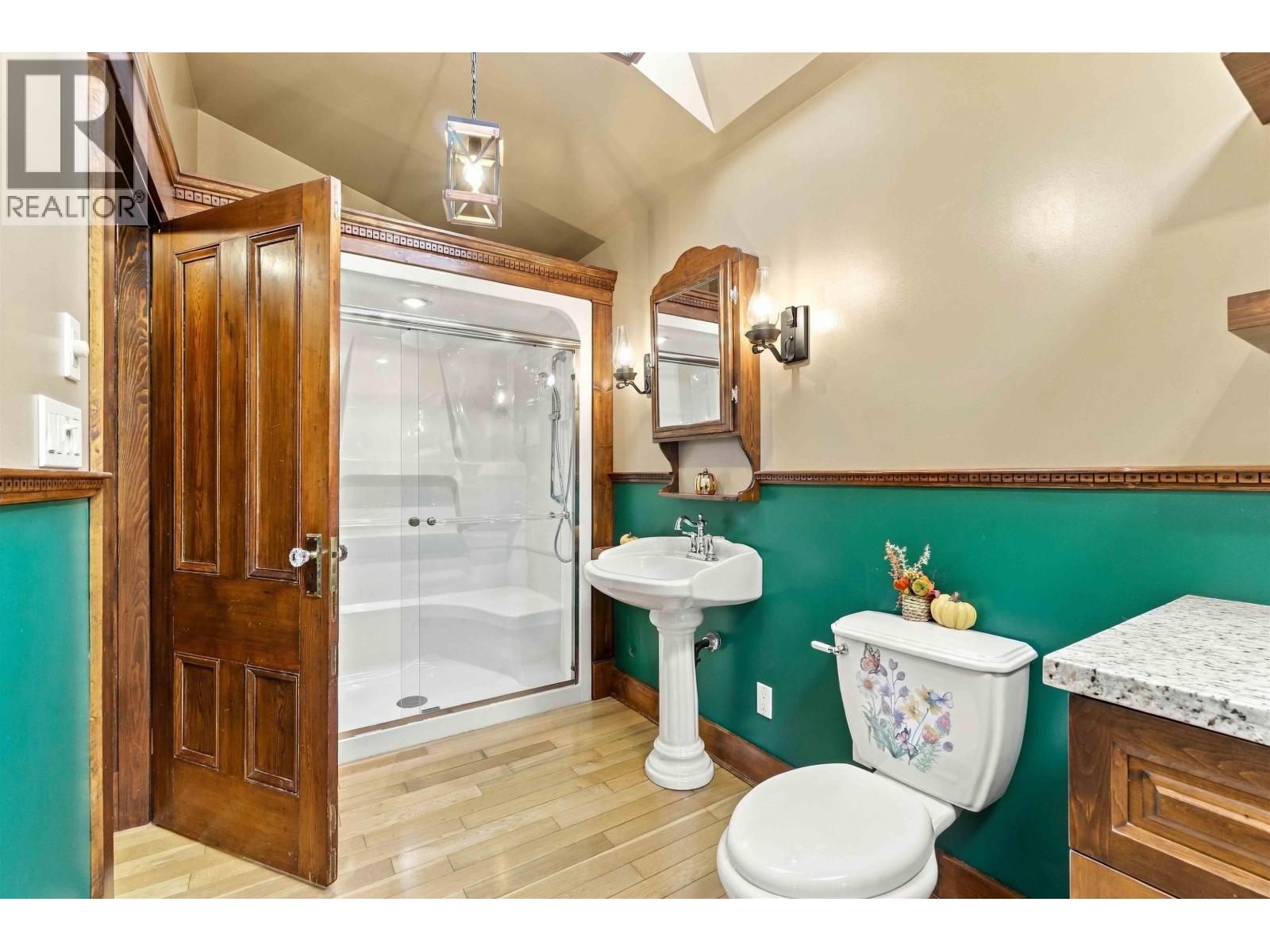 97 E King Edward Avenue, Vancouver, British Columbia  V5V 2B8 - Photo 17 - R3177098