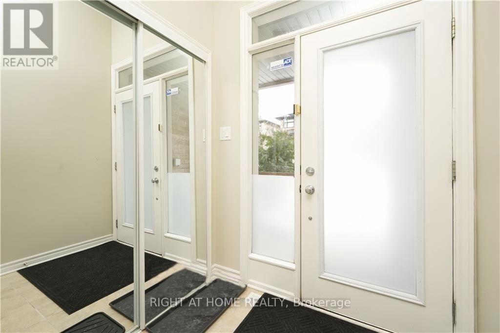 105 NUTTING CRESCENT, Ottawa, Ontario