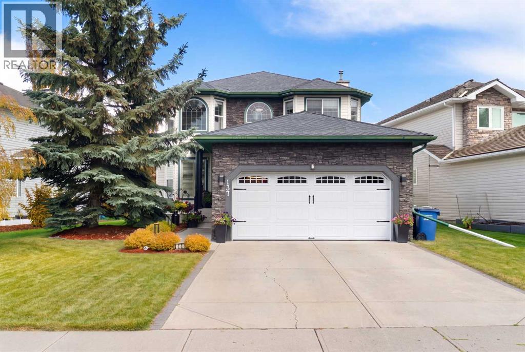 137 Gleneagles View, Cochrane, Alberta  T4C 1W1 - Photo 2 - A2352608