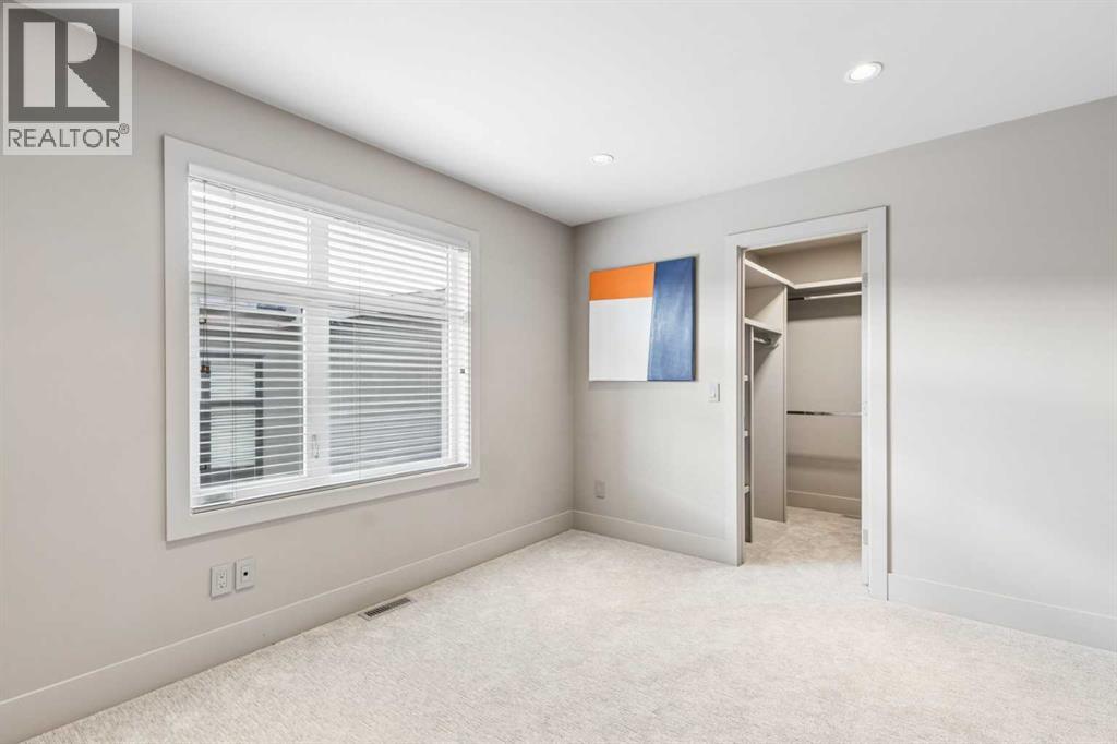 18 West Point Mews Sw, Calgary, Alberta  T3H 0X4 - Photo 25 - A2353289