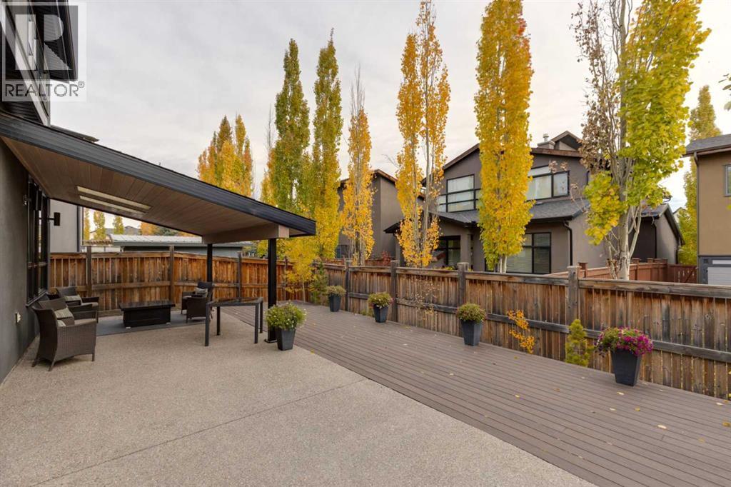 18 West Point Mews Sw, Calgary, Alberta  T3H 0X4 - Photo 33 - A2353289
