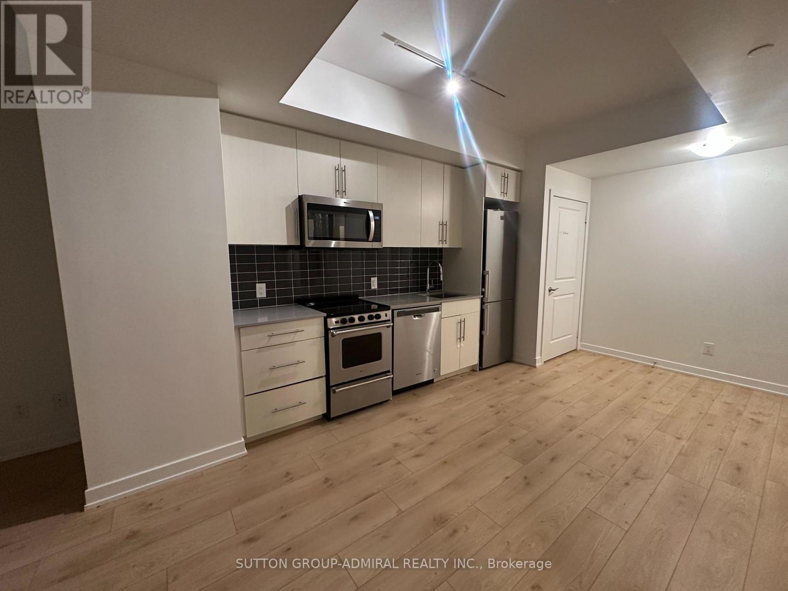 724 - 2799 Kingston Road, Toronto, Ontario  M1M 1N1 - Photo 11 - E13805636