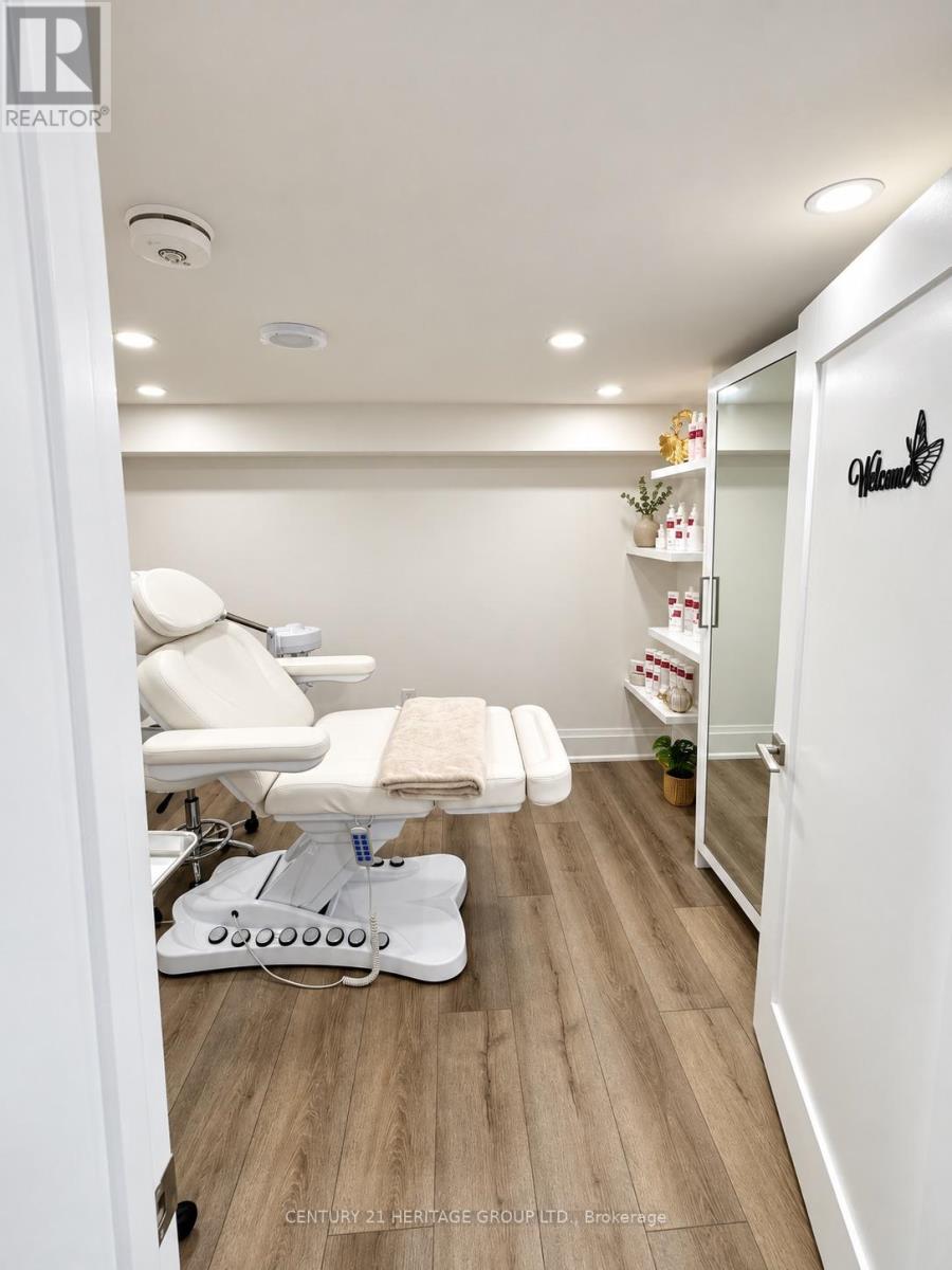 B - 1618 Bayview Avenue W, Toronto, Ontario M4G 3B7 - Photo 6 - C14100082
