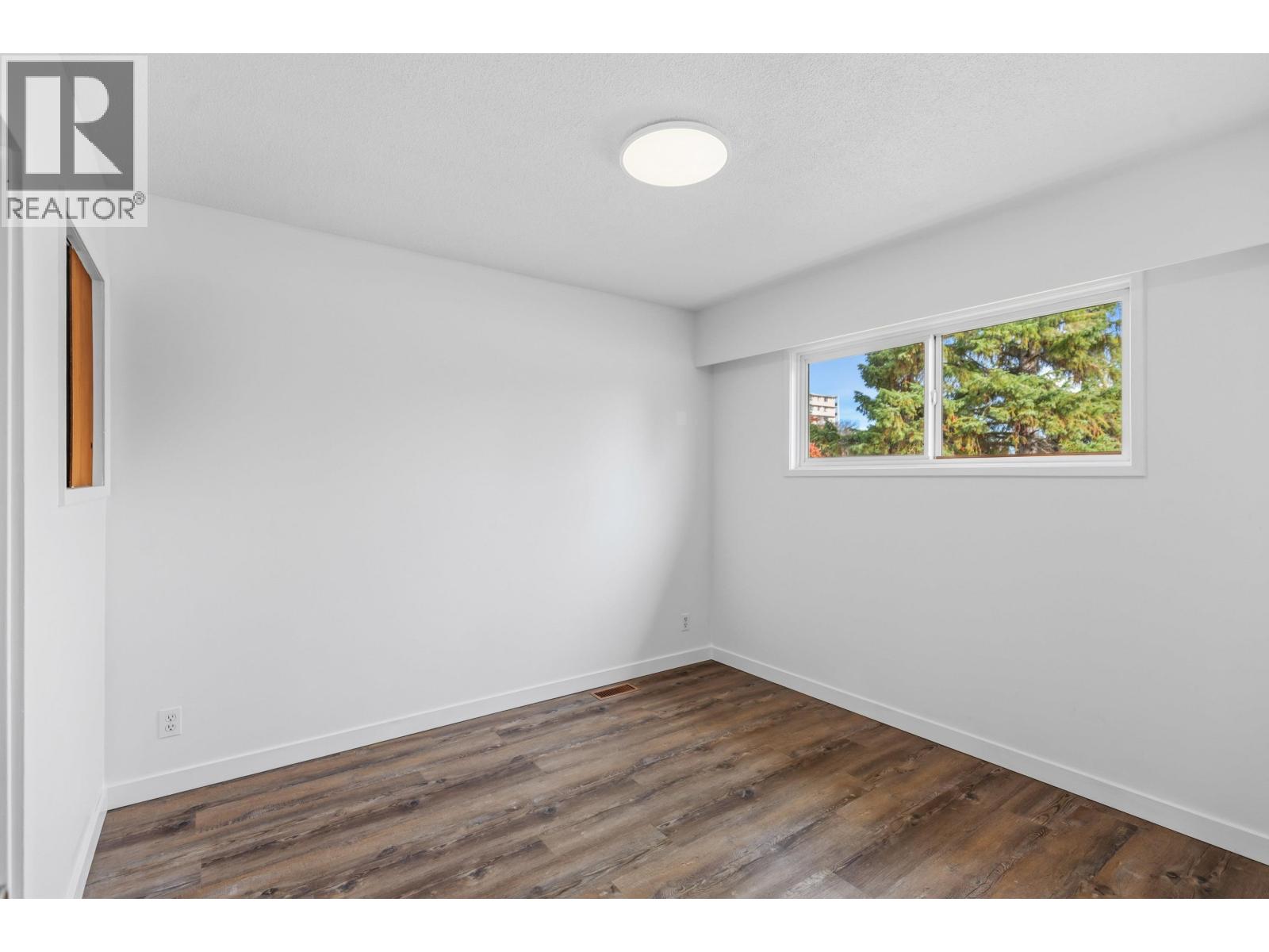 1662-1668 Johnson Street, Prince George, British Columbia  V2M 3A6 - Photo 12 - R3176969