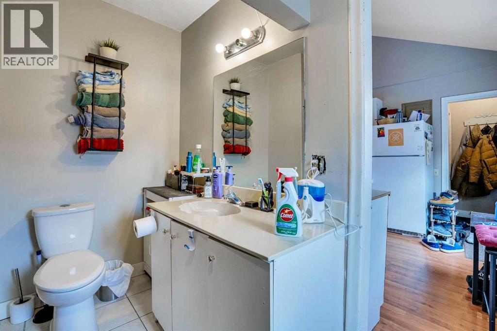 434 Meredith Road NE, Calgary, Alberta  T2E 5A6 - Photo 16 - A2339253
