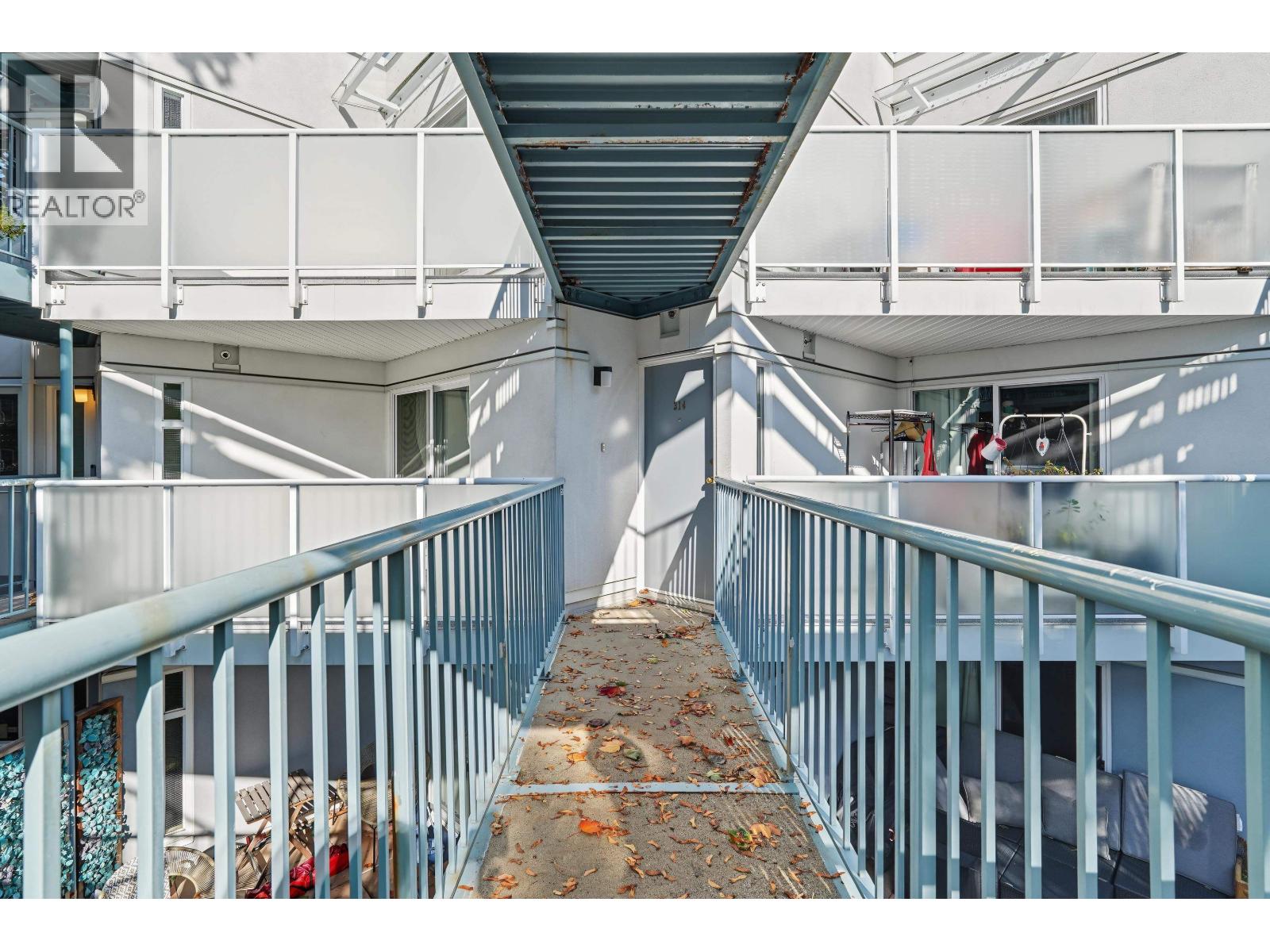 314 2020 W 8th Avenue, Vancouver, British Columbia  V6J 1W5 - Photo 18 - R3176476