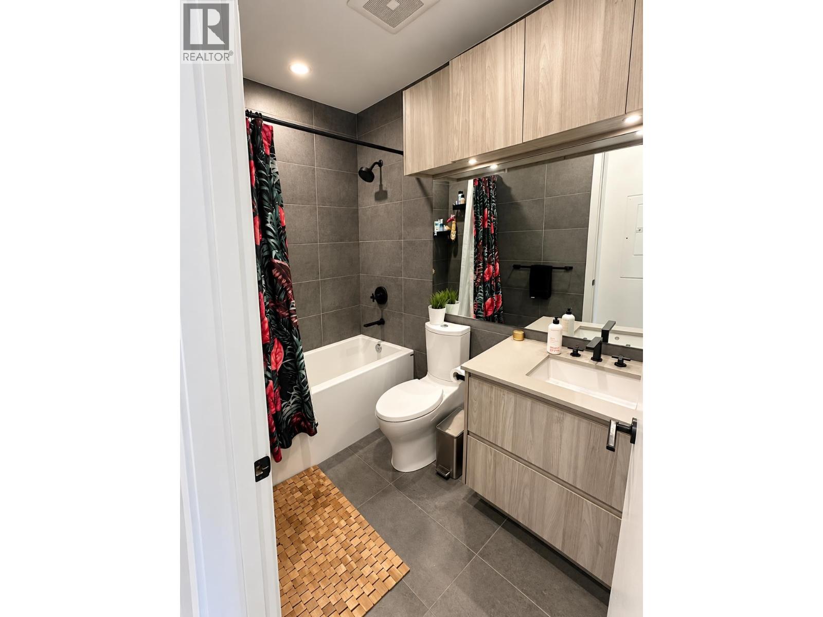 305 300 Salter Street, New Westminster, British Columbia  V3M 0L9 - Photo 18 - R3176533