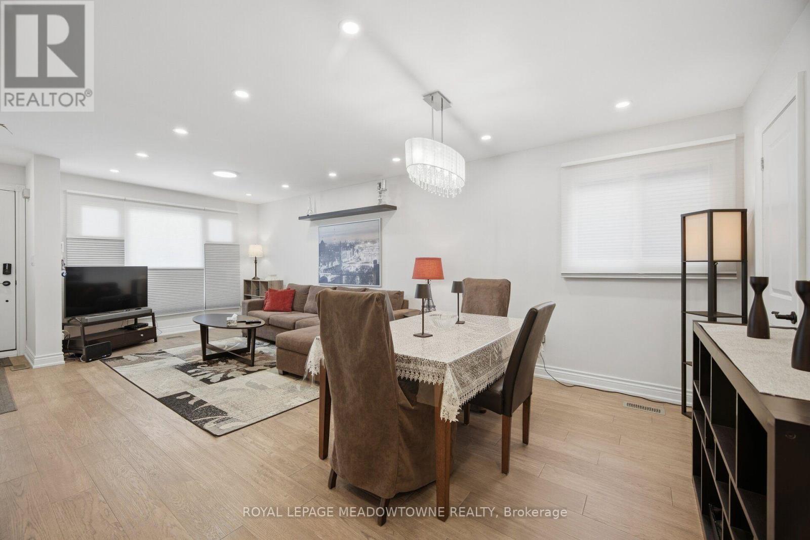 451 Westmoreland Avenue N, Toronto, Ontario  M6H 3A6 - Photo 10 - W14100084