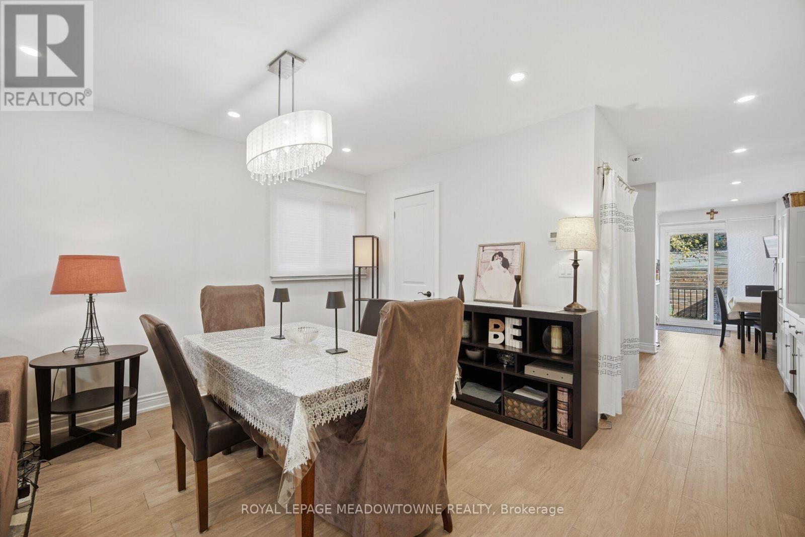 451 Westmoreland Avenue N, Toronto, Ontario  M6H 3A6 - Photo 12 - W14100084