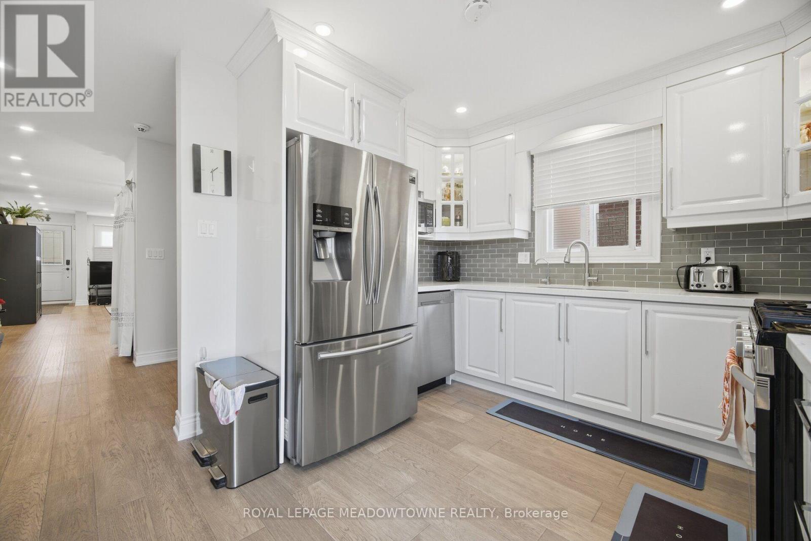 451 Westmoreland Avenue N, Toronto, Ontario  M6H 3A6 - Photo 14 - W14100084