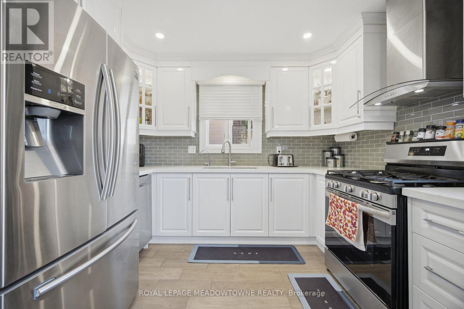 451 Westmoreland Avenue N, Toronto, Ontario  M6H 3A6 - Photo 15 - W14100084