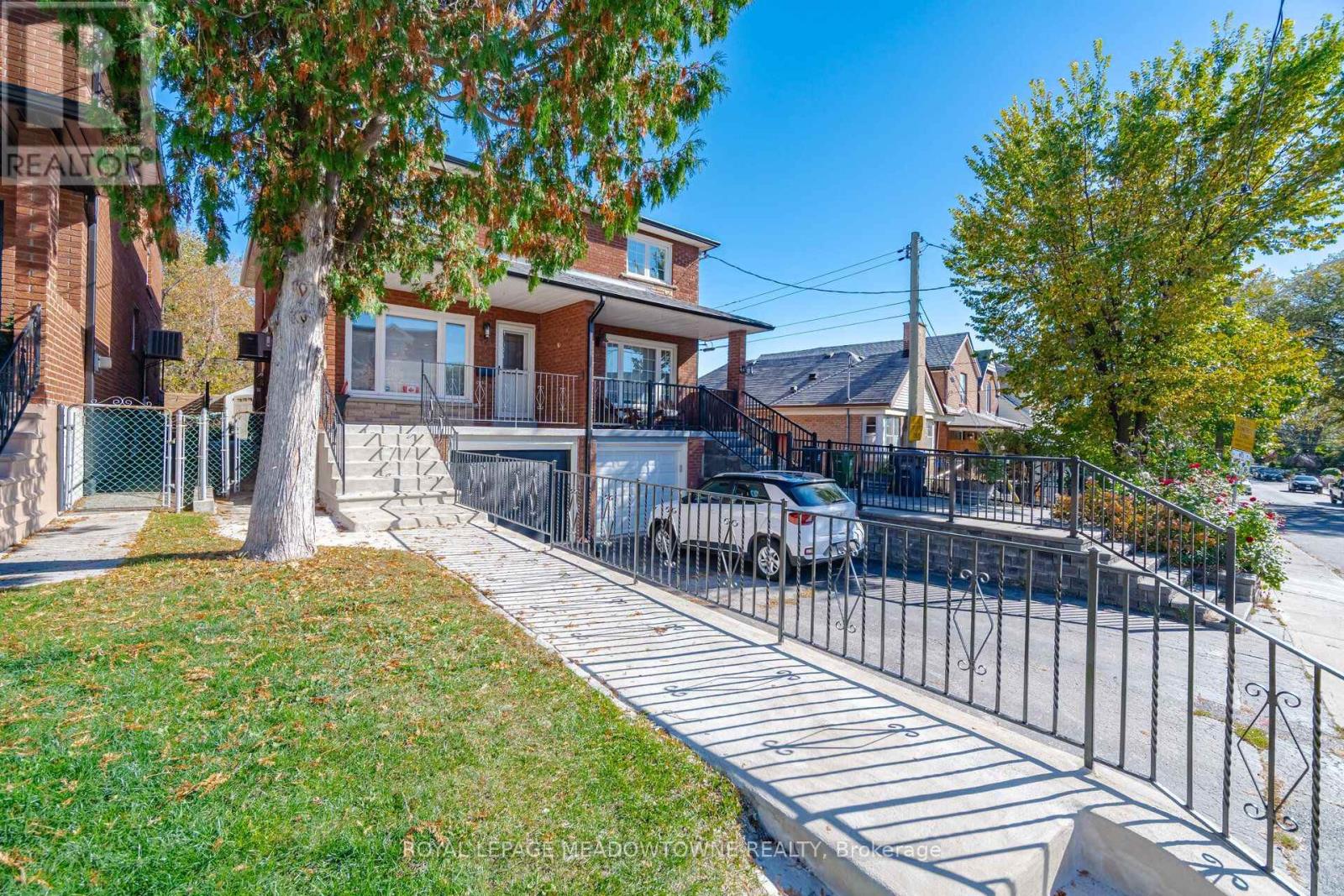 451 Westmoreland Avenue N, Toronto, Ontario  M6H 3A6 - Photo 2 - W14100084