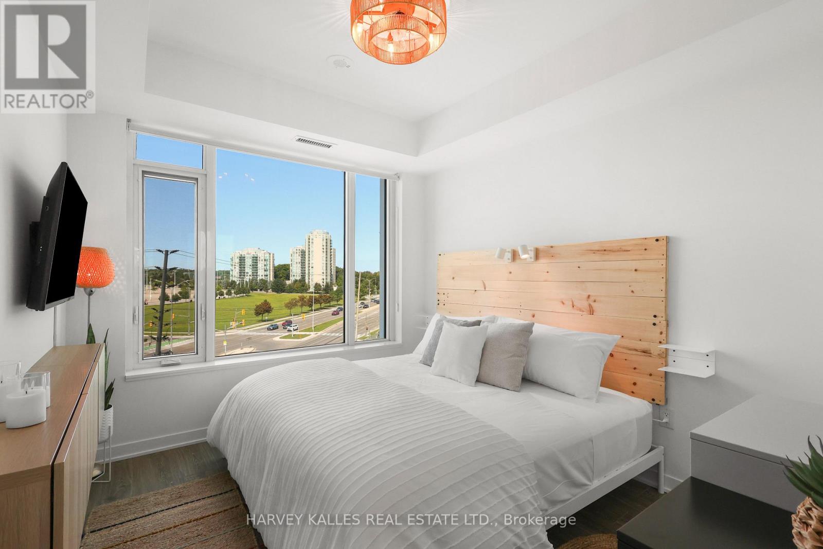 609 - 2495 Eglinton Avenue W, Mississauga, Ontario  L5M 5A9 - Photo 10 - W14100094