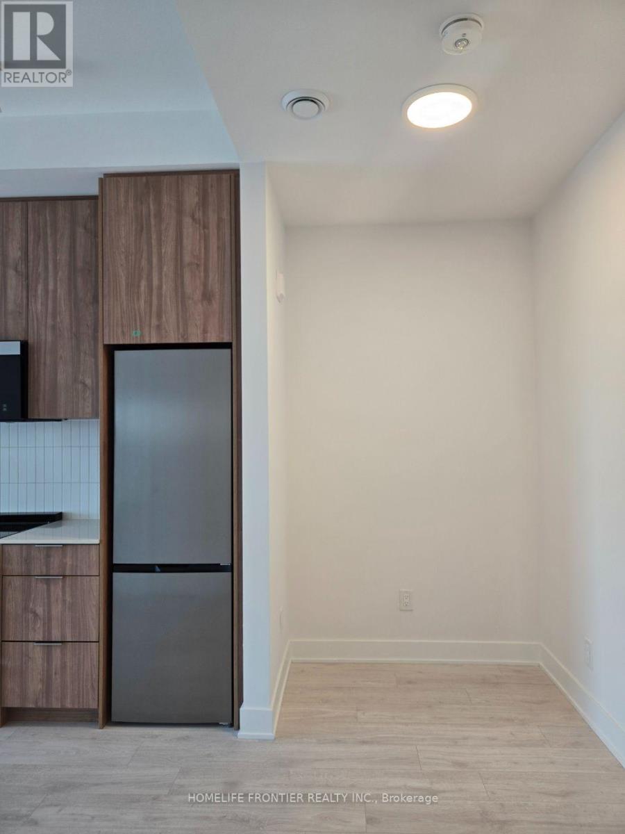 722 - 3008 William Cutmore Boulevard, Oakville, Ontario  L6H 8E7 - Photo 5 - W14100124