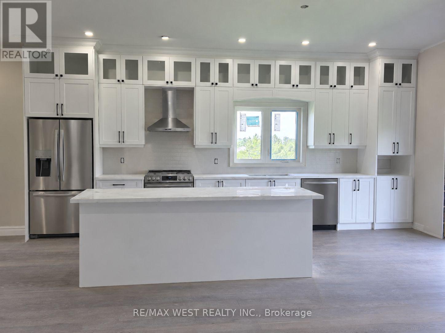 215 Forler Street, West Grey, Ontario  N0G 2M0 - Photo 4 - X14100128