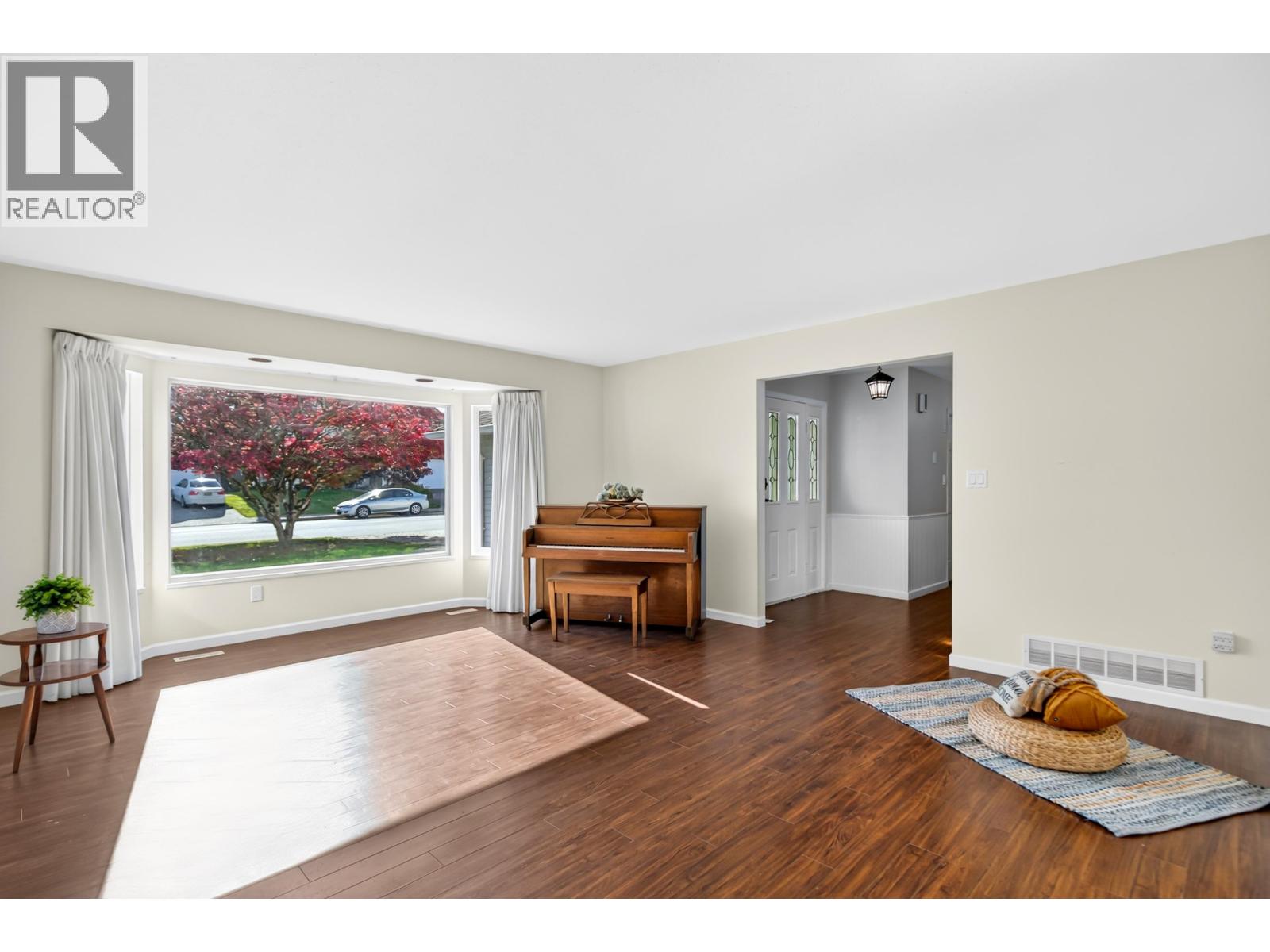 22205 126 Avenue, Maple Ridge, British Columbia  V2X 0W5 - Photo 13 - R3176811