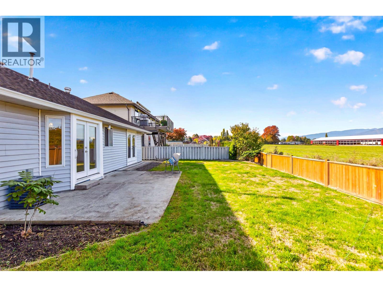 22205 126 Avenue, Maple Ridge, British Columbia  V2X 0W5 - Photo 36 - R3176811