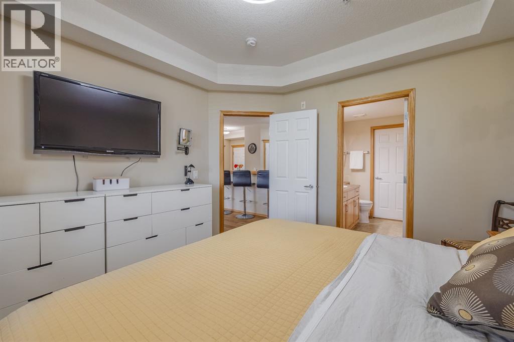 237, 15 Everstone Drive Sw, Calgary, Alberta  T2Y 5B5 - Photo 17 - A2349433