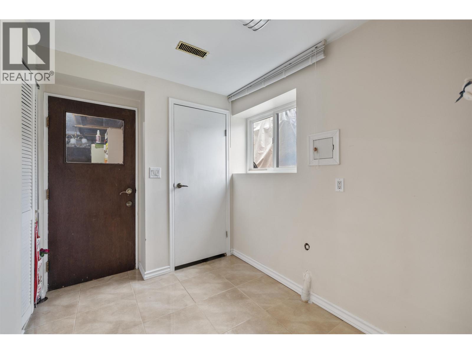 3965 Lister Court, Burnaby, British Columbia  V5G 2C3 - Photo 30 - R3176790