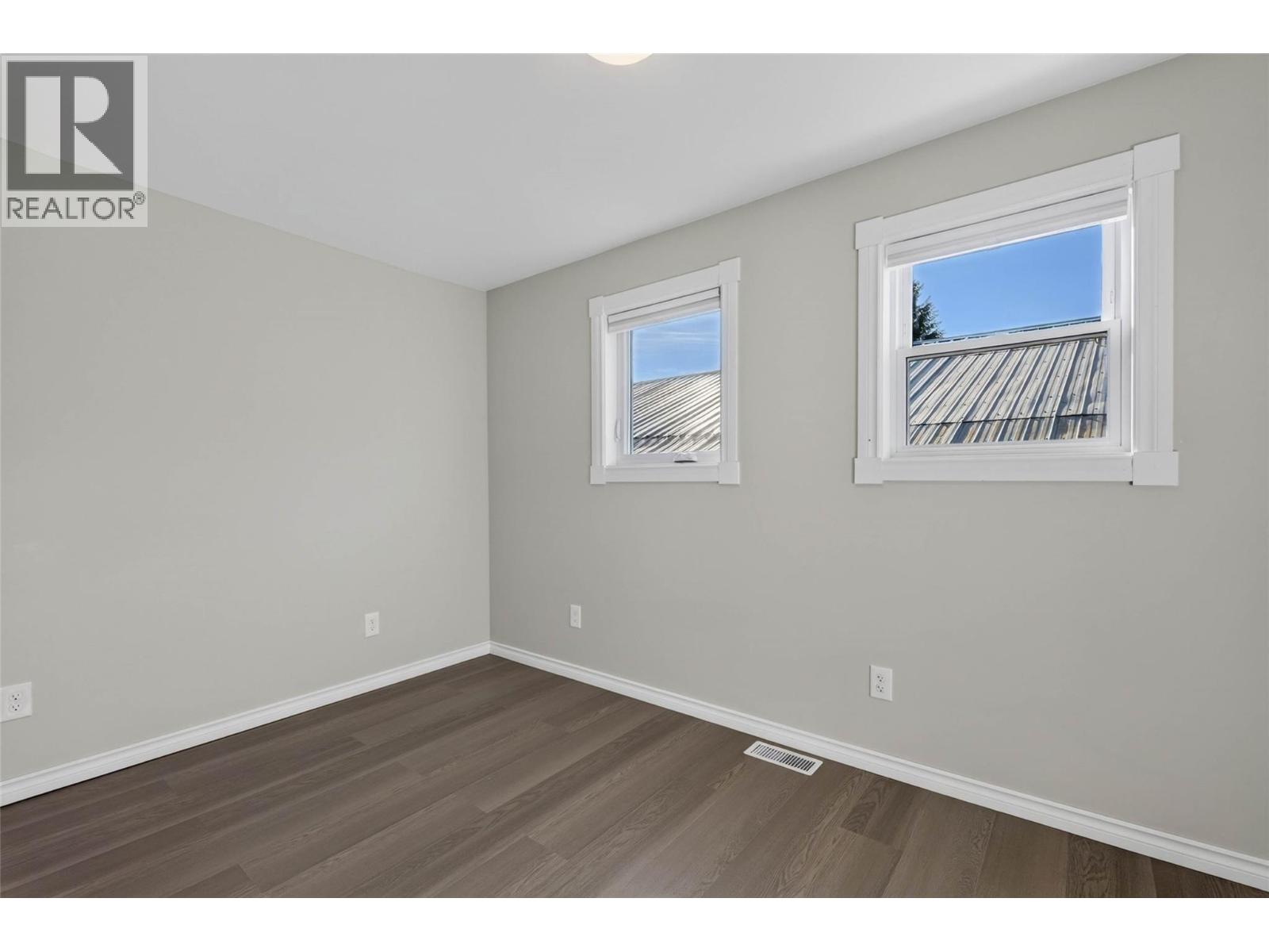 902 Cottonwood Avenue, Salmo, British Columbia  V0G 1Z0 - Photo 18 - 10403554