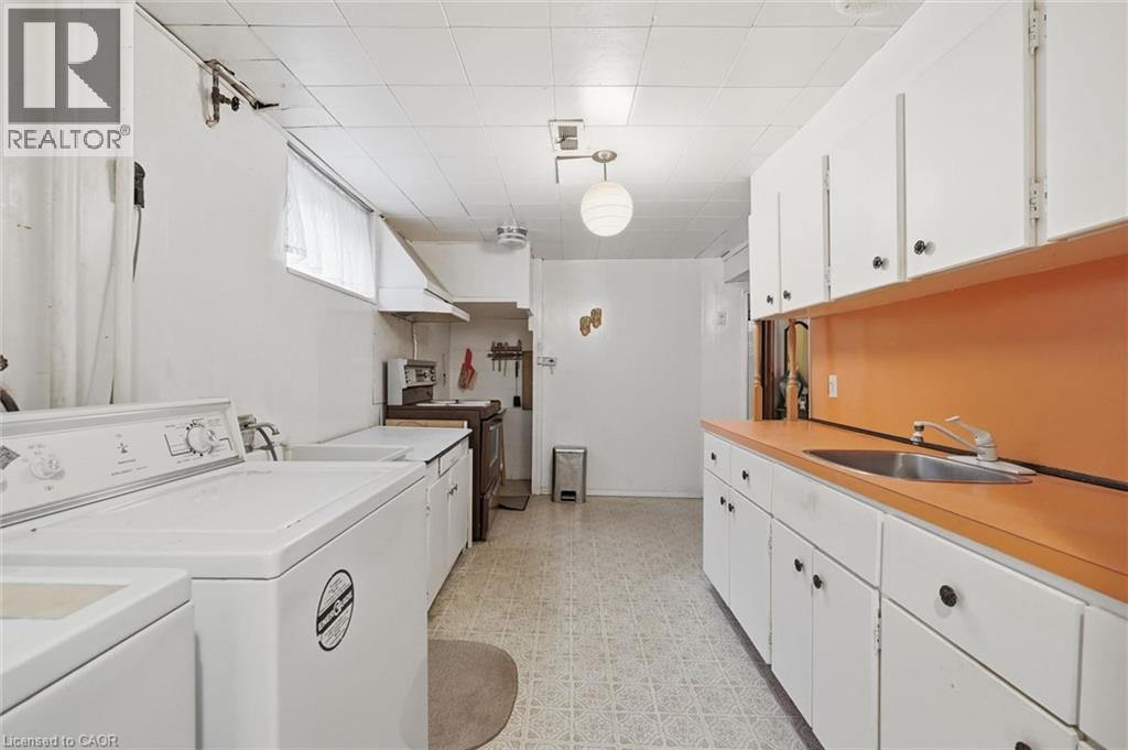 138 Luscombe Street, Hamilton, Ontario  L9A 2K3 - Photo 25 - 40870232