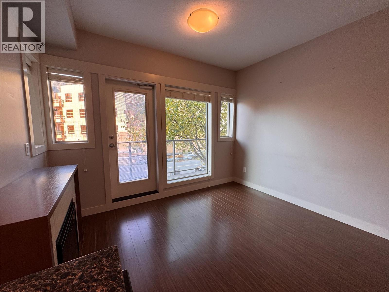 1040 Talasa Court Unit# 3202