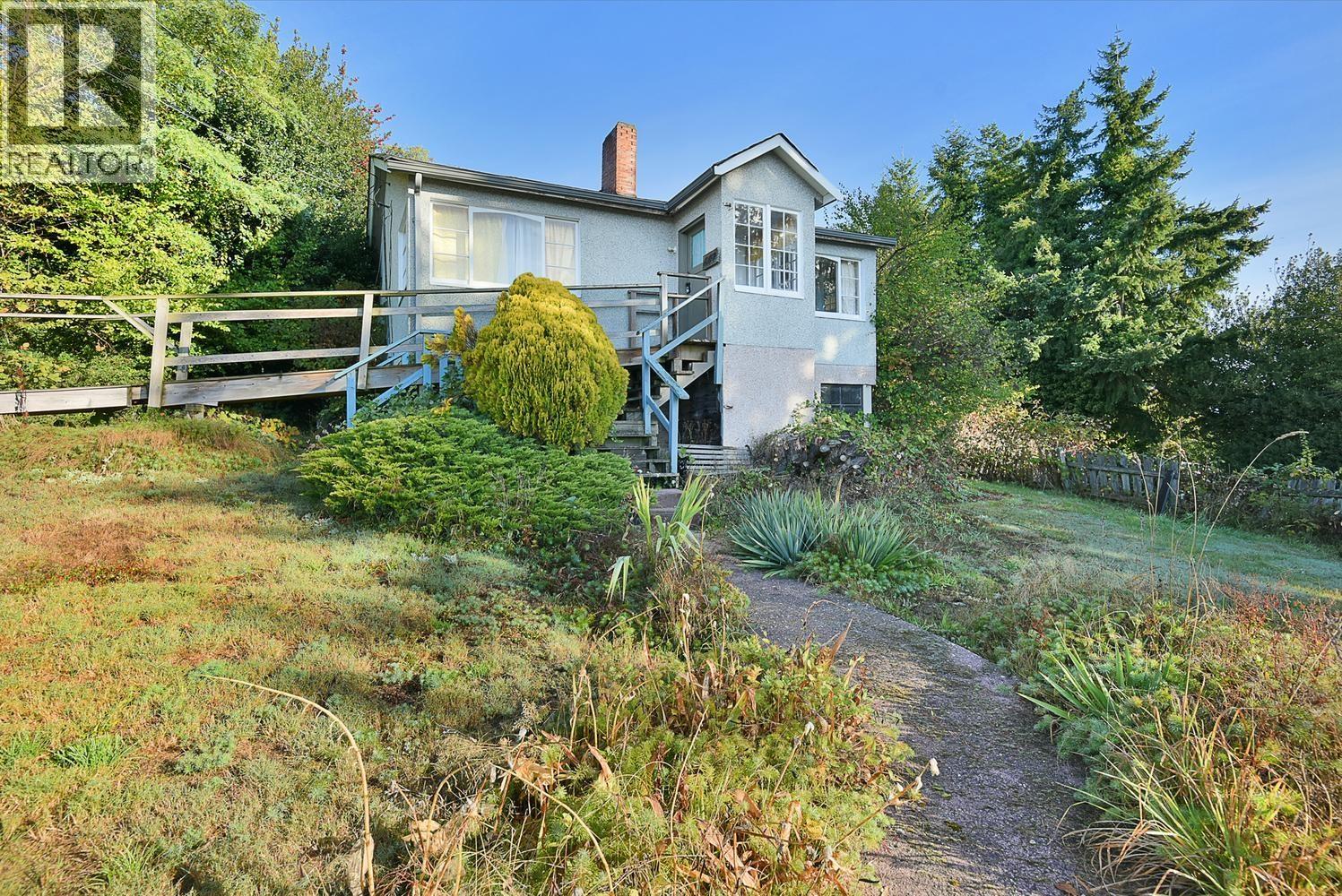 547 N Fletcher Road, Gibsons, British Columbia  V0N 1V9 - Photo 4 - R3177149