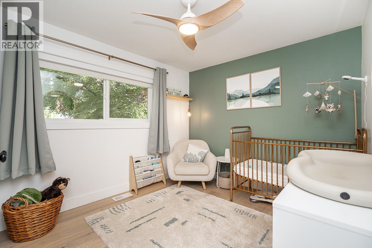 1361 E 15th Street, North Vancouver, British Columbia  V7J 1K9 - Photo 18 - R3177175