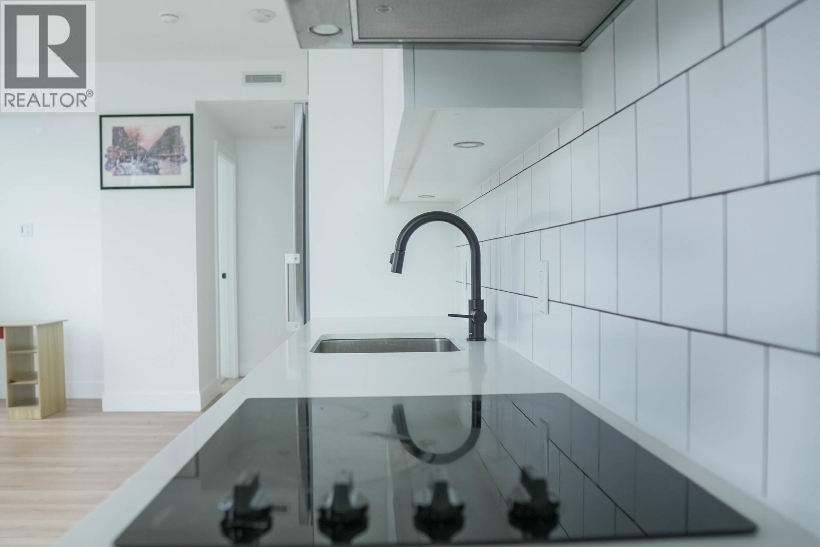 1108 8750 University Crescent, Burnaby, British Columbia  V5A 0G9 - Photo 6 - R3177153