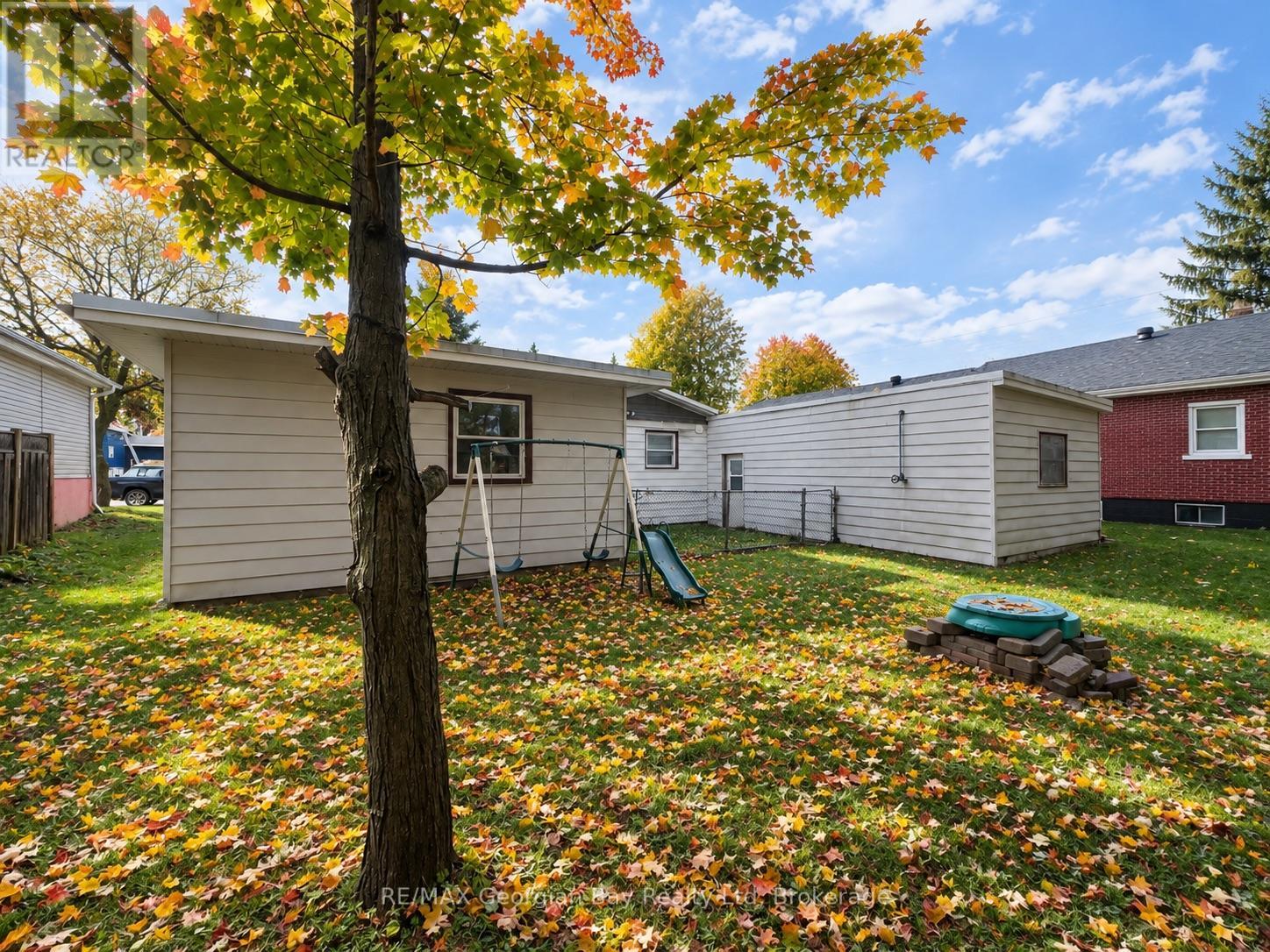 231 Barnett Avenue, Midland, Ontario  L4R 1N2 - Photo 13 - S14100168