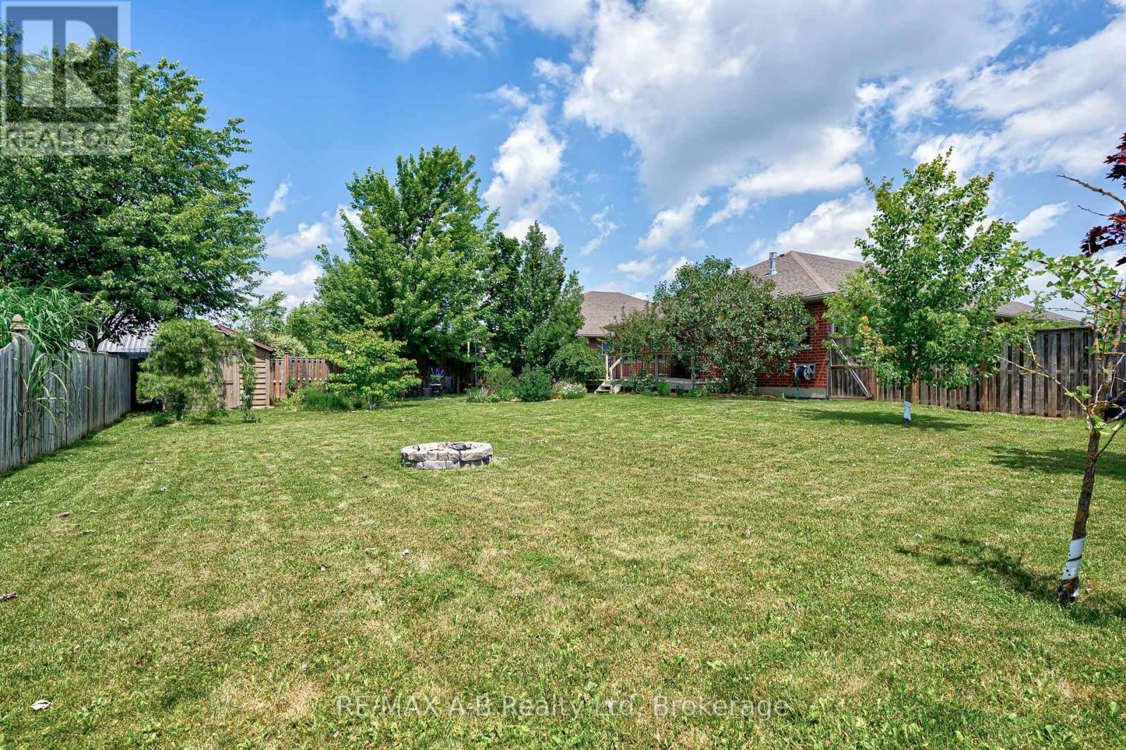 131 Guest Court, St. Marys, Ontario  N4X 1E5 - Photo 47 - X14100170