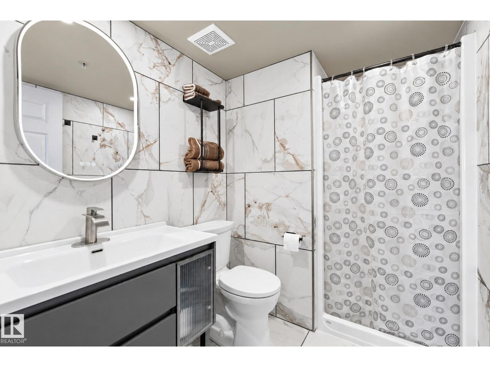 #314 10118 106 AV NW