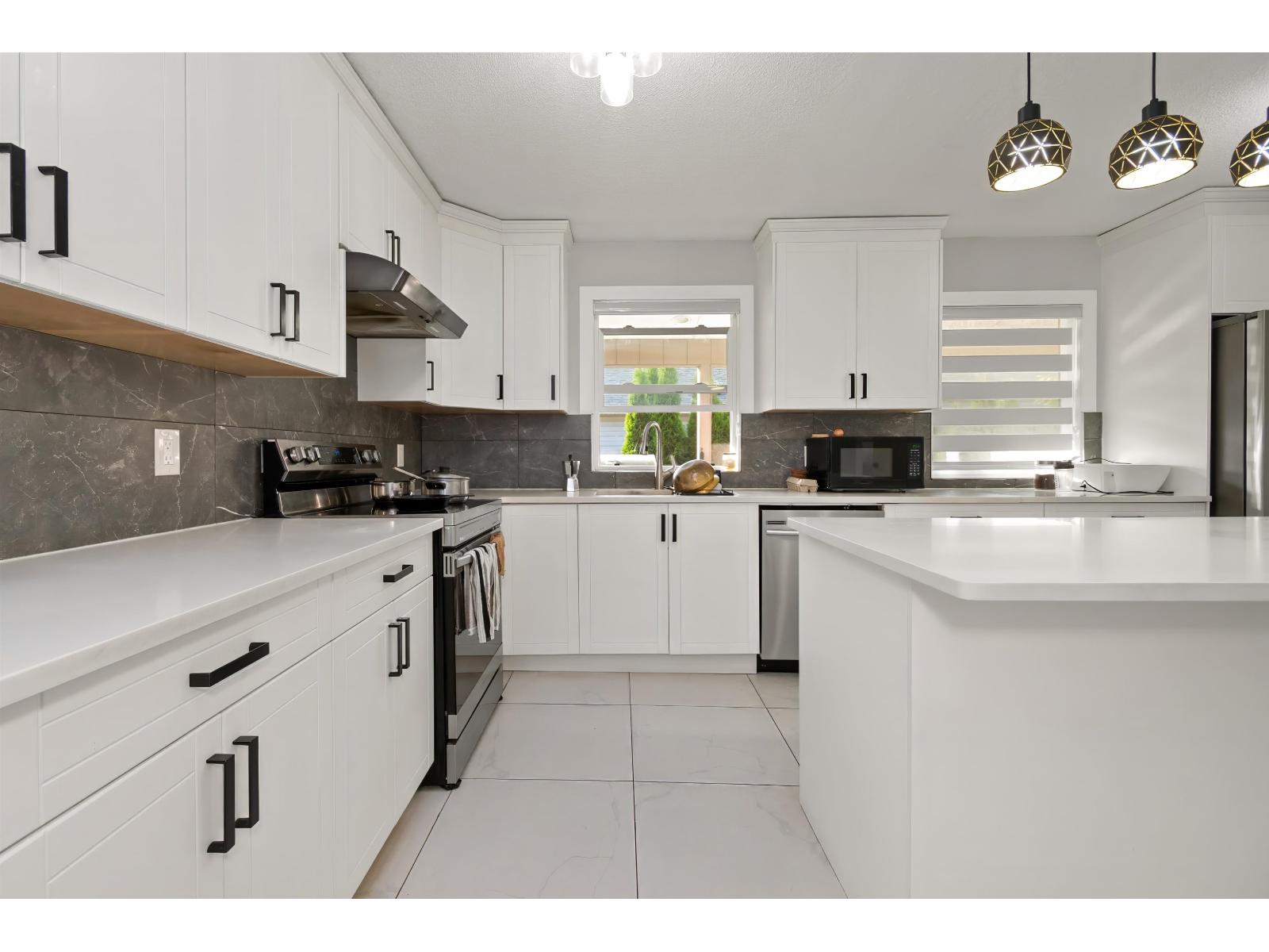 48247 YALE ROAD|East Chilliwack