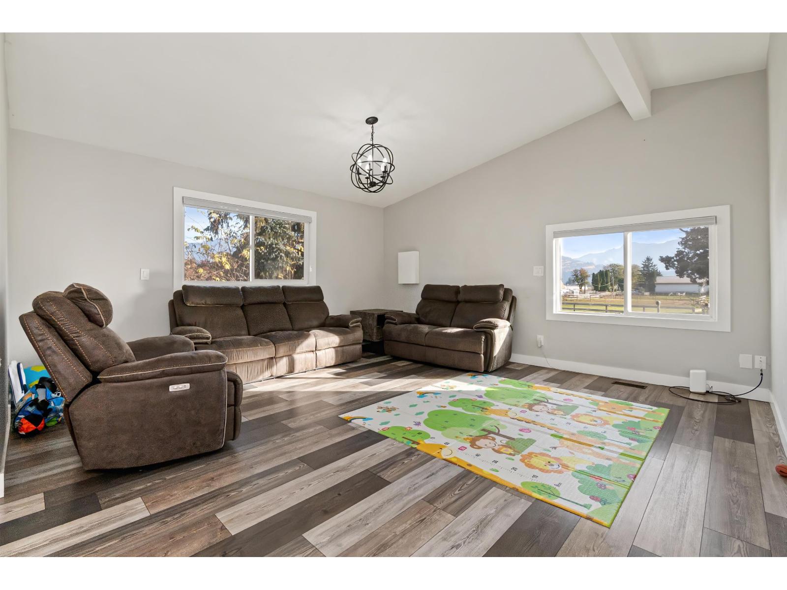 48247 YALE ROAD|East Chilliwack