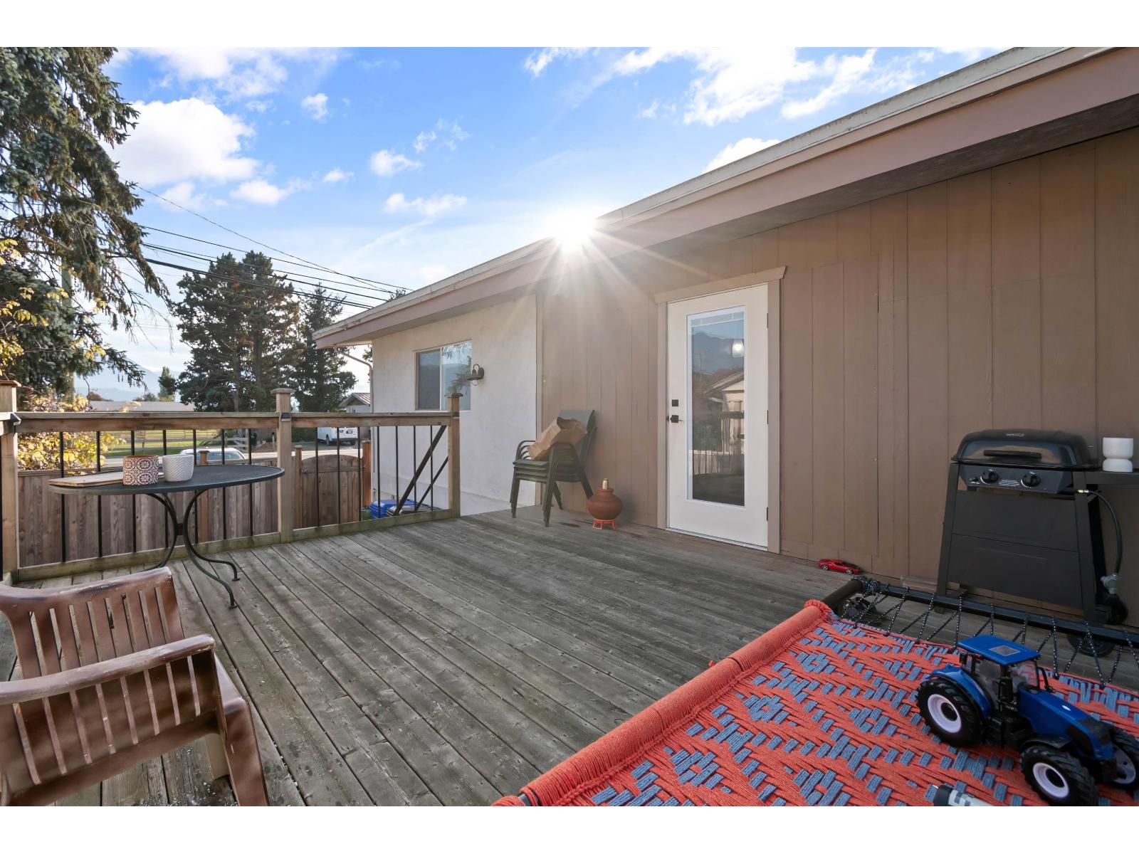 48247 YALE ROAD|East Chilliwack