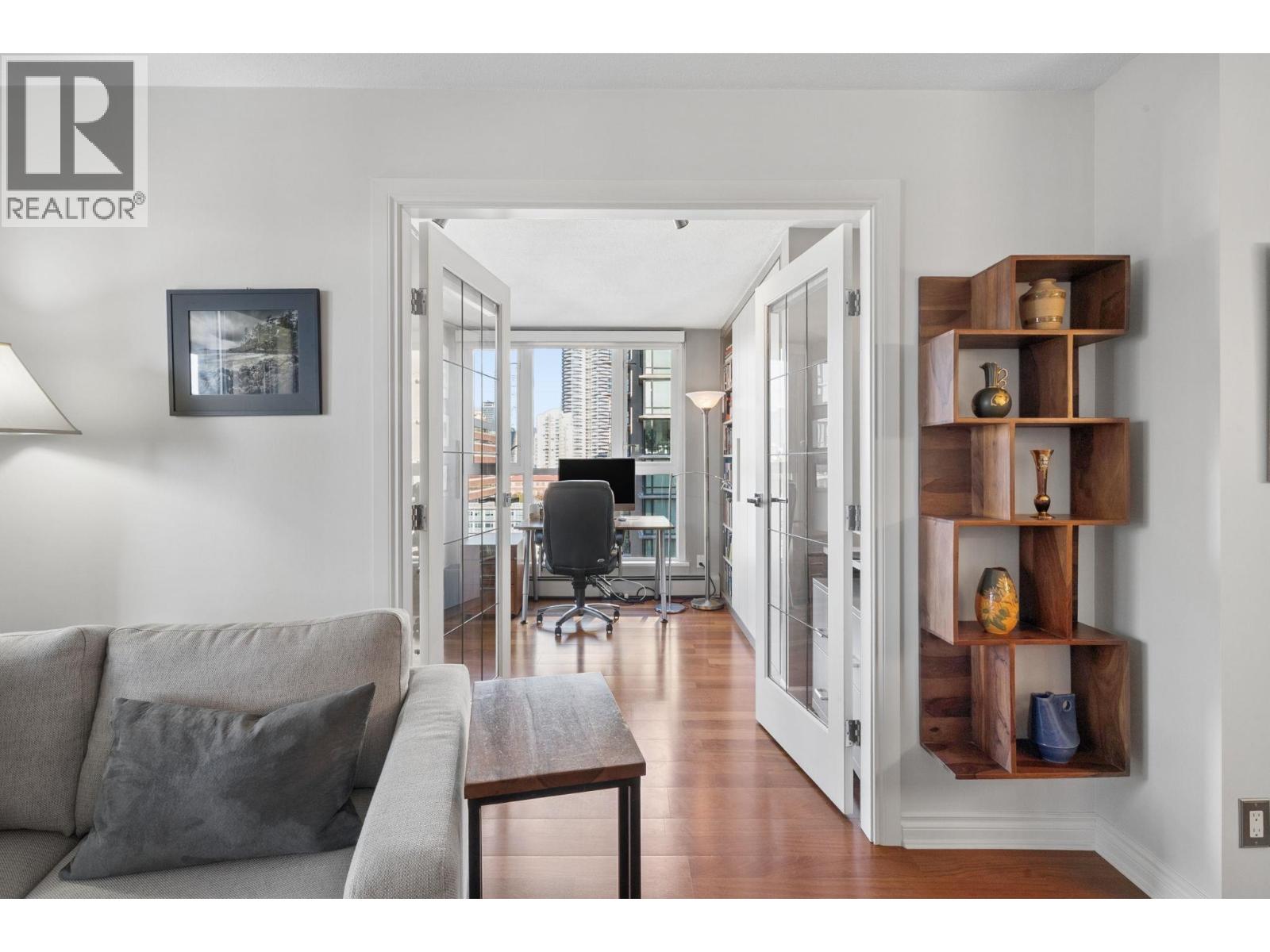 1403 1010 Burnaby Street, Vancouver, British Columbia  V6E 4L8 - Photo 13 - R3177179