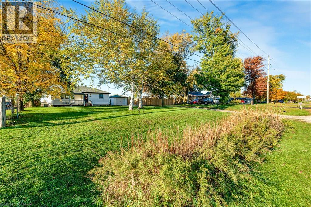 33305 Richmond Street, Lucan, Ontario  N0M 2J0 - Photo 4 - 40872781