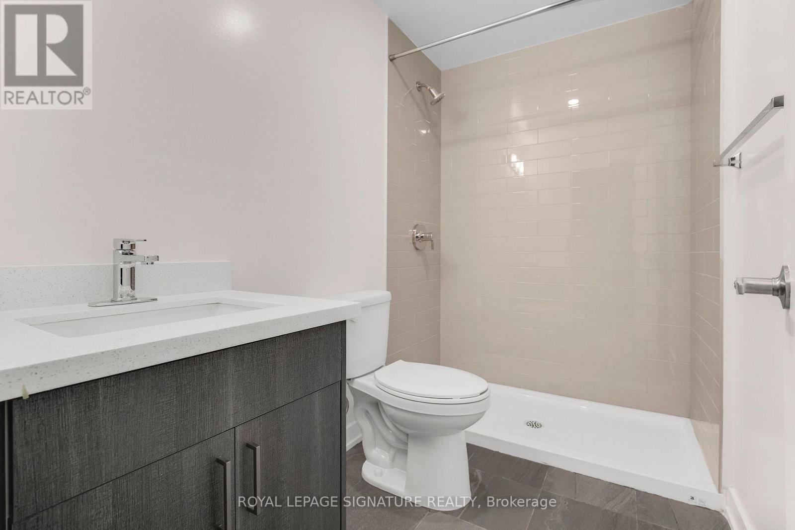 303 - 350 Prince Charles Drive S, Welland (Broadway), Ontario  L3C 5A6 - Photo 23 - X14100188