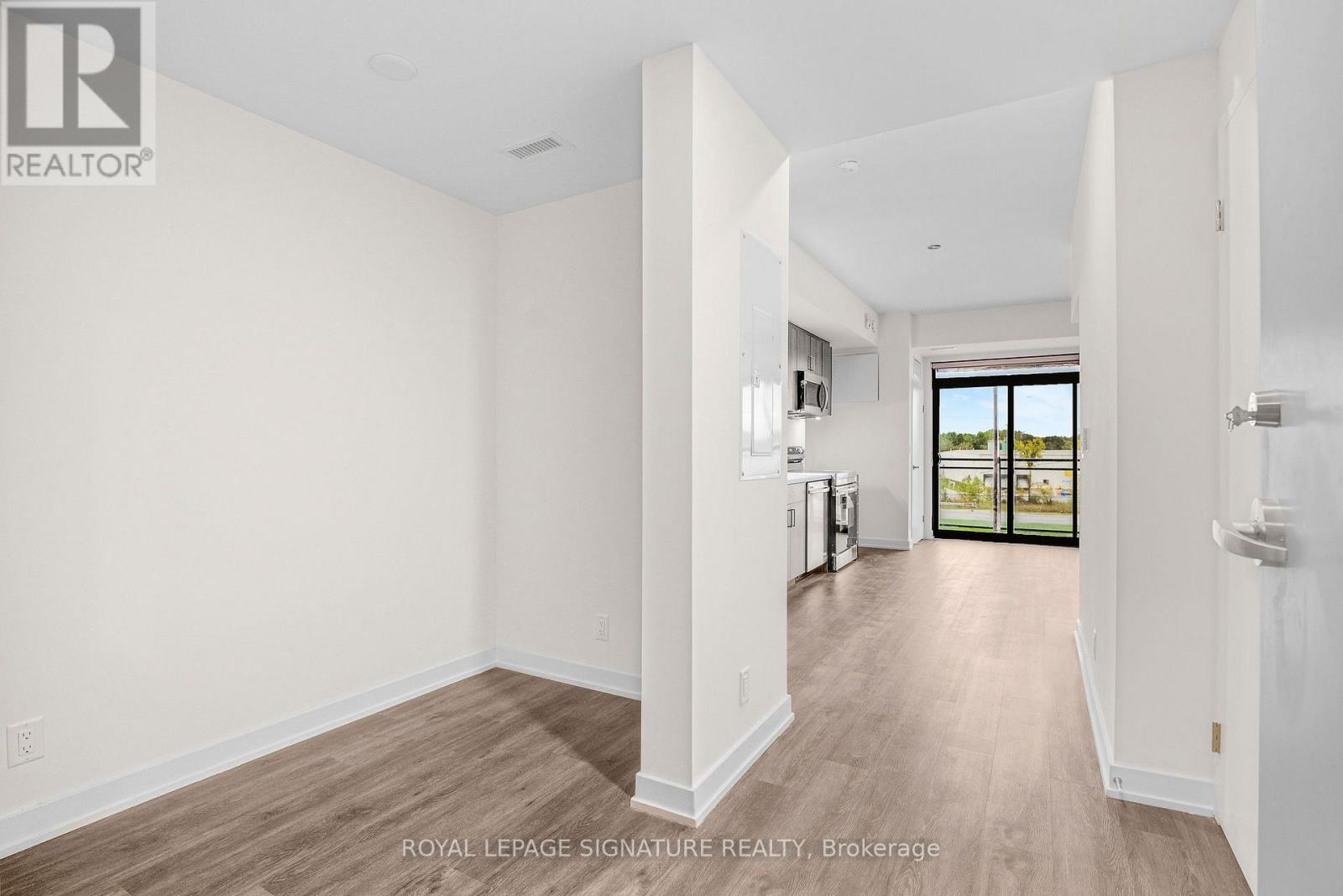 303 - 350 Prince Charles Drive S, Welland (Broadway), Ontario  L3C 5A6 - Photo 8 - X14100188